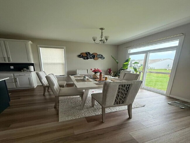 Building Photo - *Coming Soon* Ofallon/Lake st louis/Wentzv...