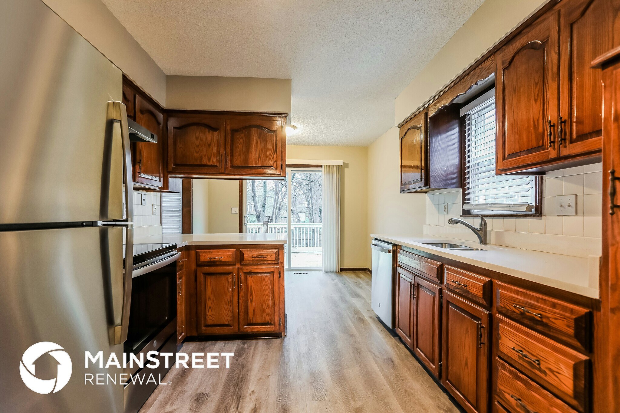 Building Photo - 14835 S Locust St