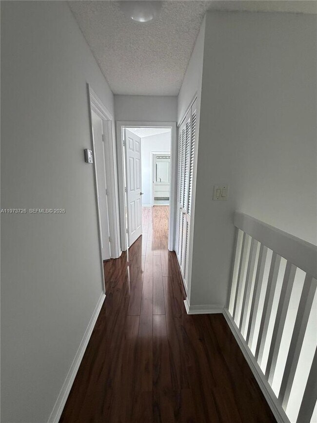 Building Photo - 1534 Weeping Willow Way