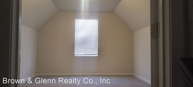 Building Photo - 4 br, 2.5 bath House - 139 Canteberry Drive