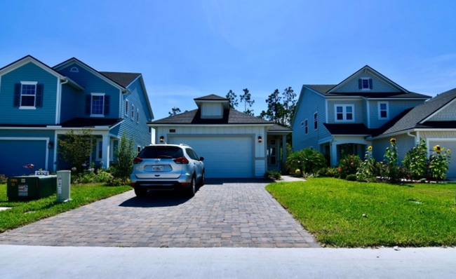 Primary Photo - Liberty Cove at Crosswater - 3 Bed - 2 Bat...