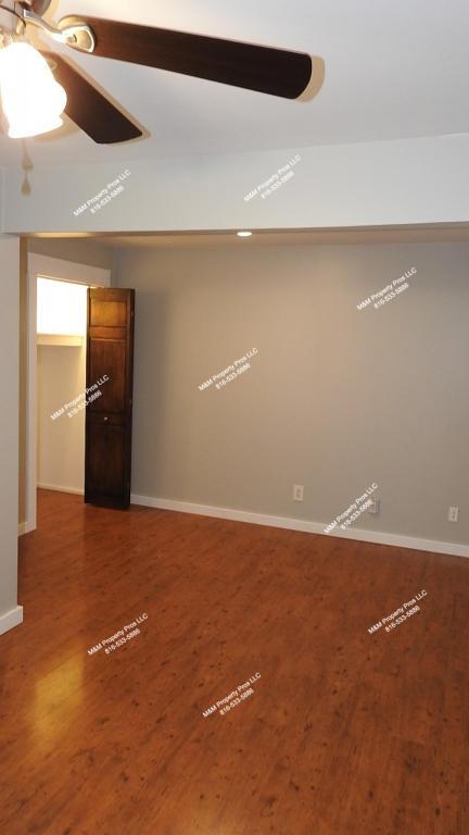 Building Photo - 517 Holmes St