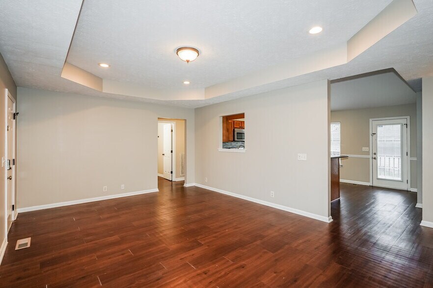 Building Photo - 634 Woodland Hills Dr