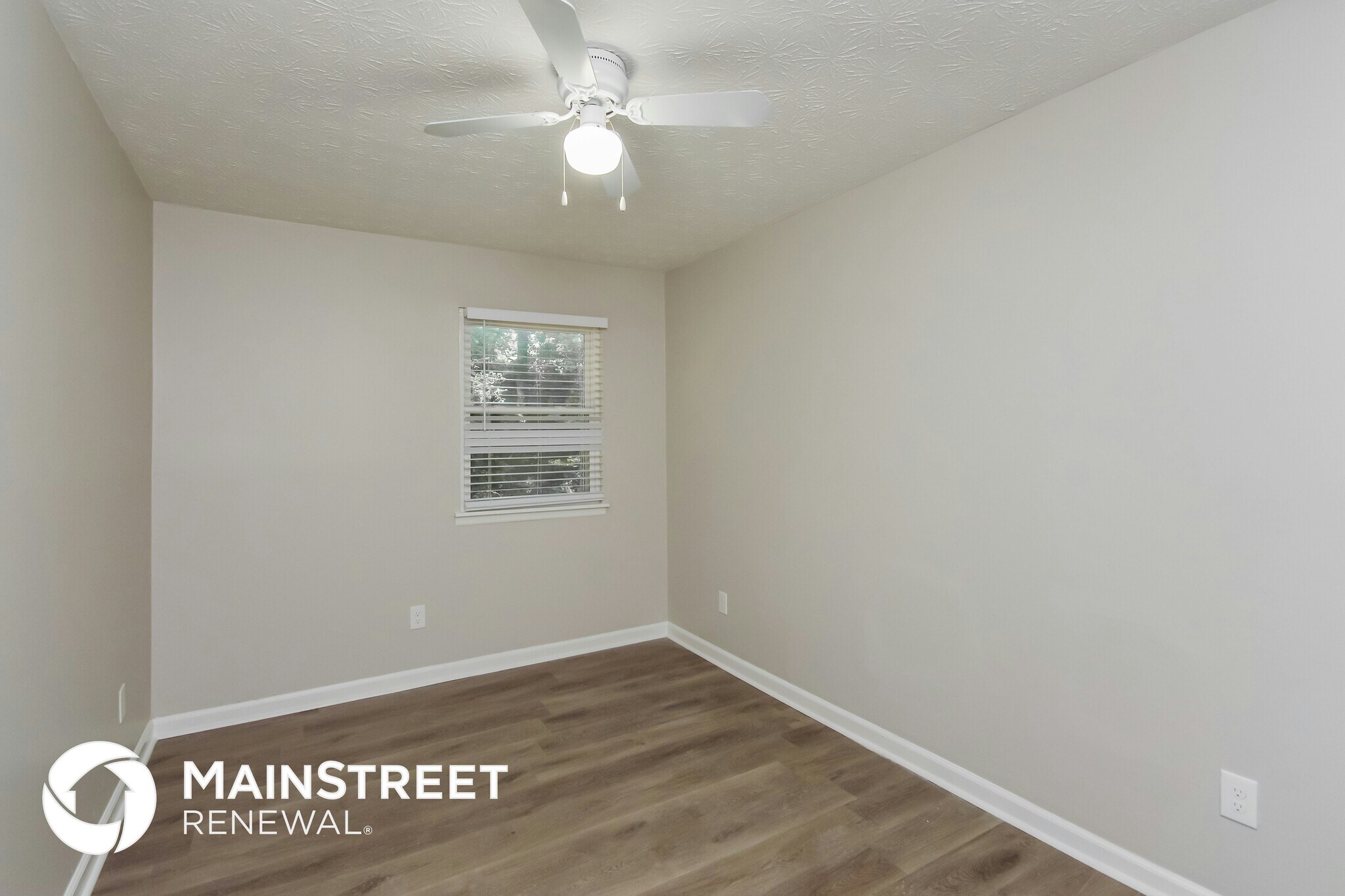 Building Photo - 5967 Dart Dr