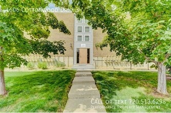 Building Photo - 1606 Cottonwood Dr