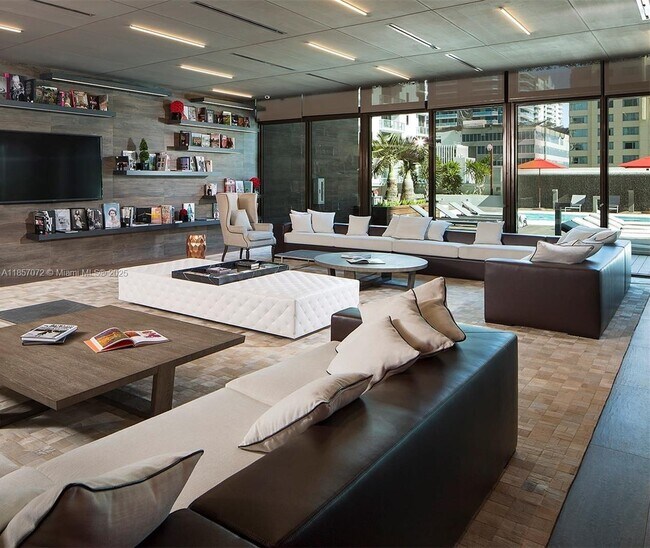 Building Photo - 1080 Brickell Ave