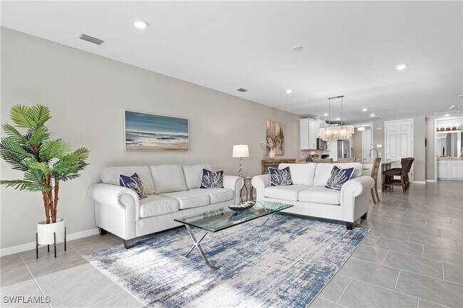 Building Photo - 14558 Edgewater Cir