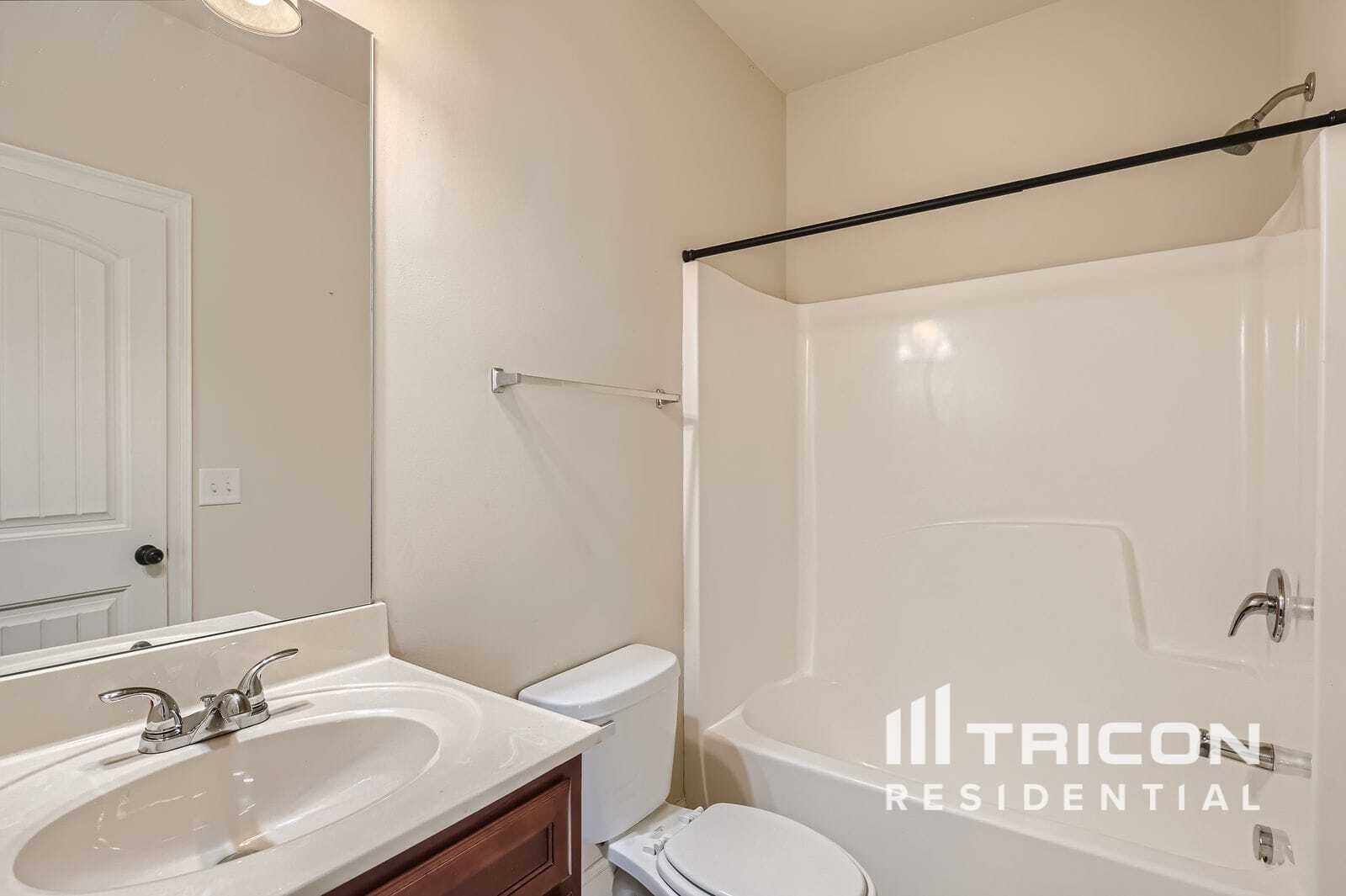 Building Photo - 14 Bryce Creek Dr