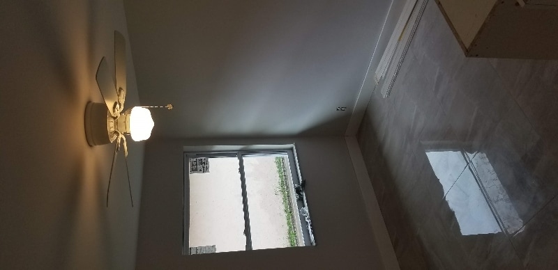 Building Photo - 5913 Lincoln St