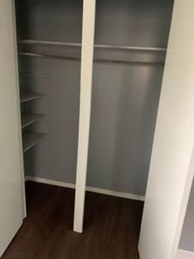 Building Photo - 3bed 2 bath with den