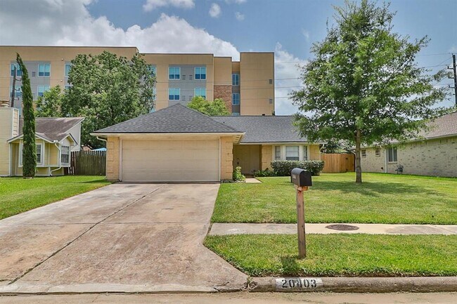 Primary Photo - 20403 Broadsky Dr