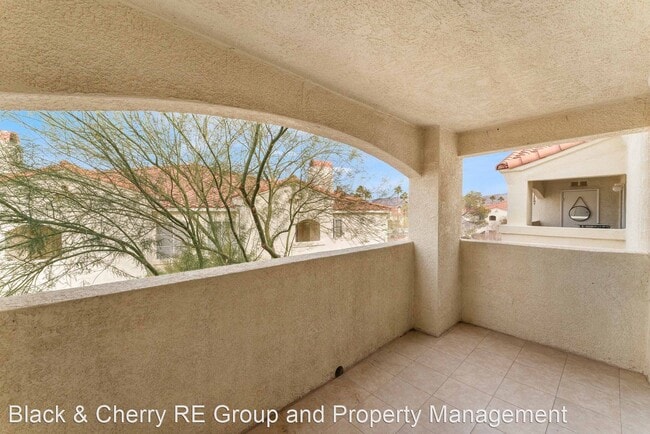 Building Photo - 2 br, 2 bath House - 698 S Racetrack Unit 824