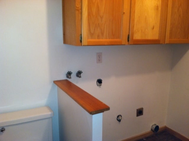 Building Photo - Roomy 2 bedroom 1.5 bathrooms