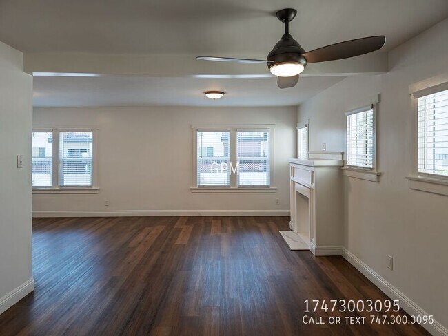 Building Photo - 338 S Benton Way