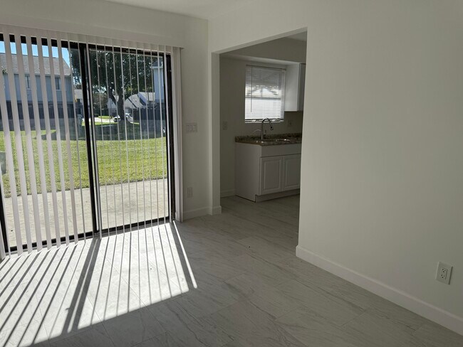 Building Photo - 2103 Wharf Ln