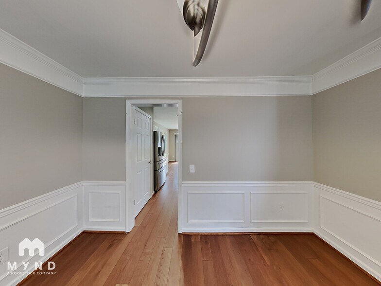 Building Photo - 9738 Woodend Ct