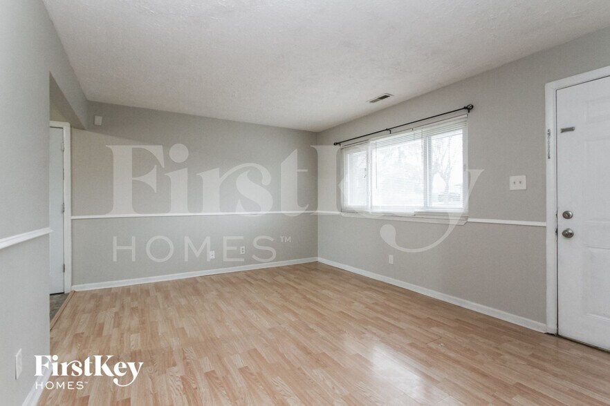 Building Photo - 416 Ada Ln