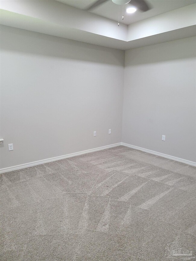 Building Photo - 715 W Ensley St