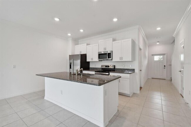 Building Photo - 9653 Ashworth Pl