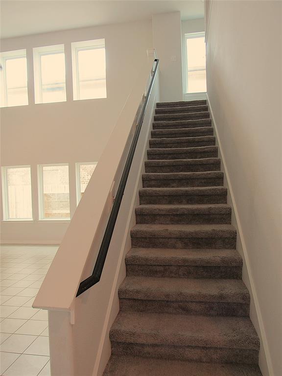 Building Photo - 14302 Beach Pine Trail