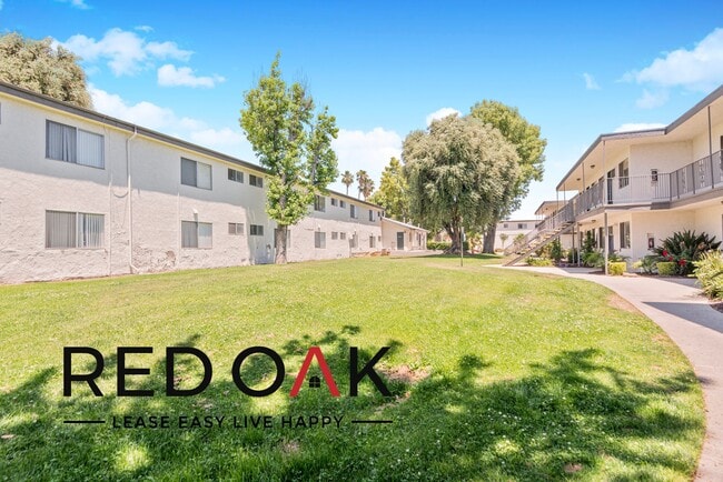 Building Photo - 13325 Heacock St