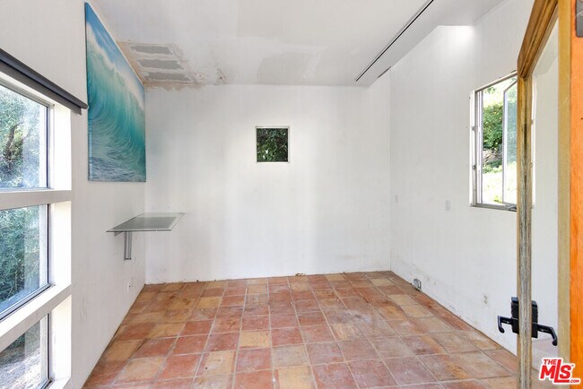 Building Photo - 26349 Fairside Rd