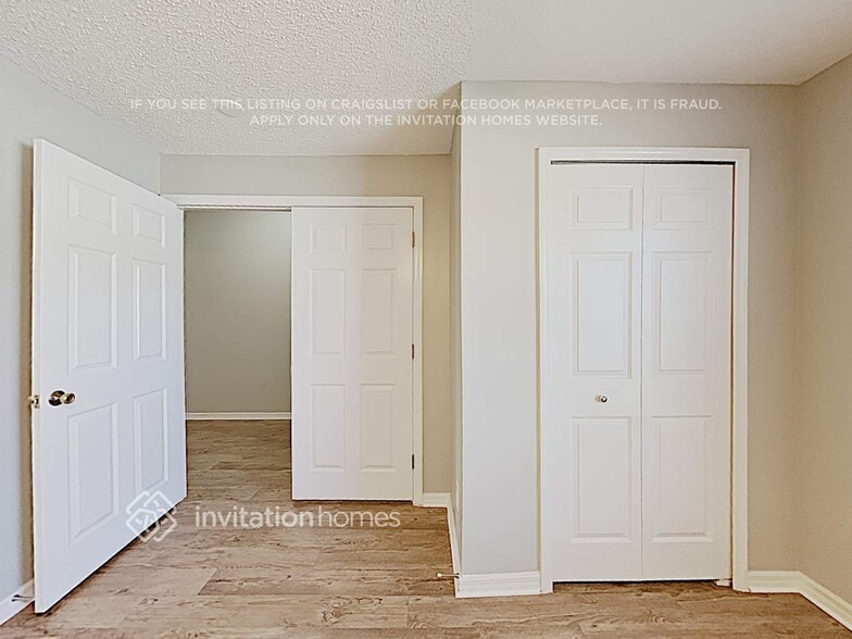 Building Photo - 2107 Deercroft Dr