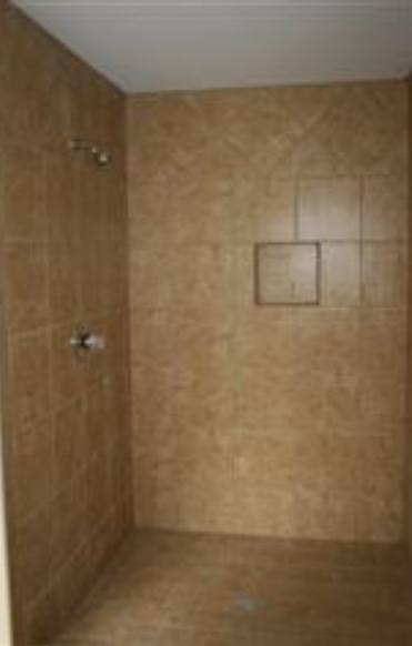 Master Bathroom Shower. - 319 Haywood Dr