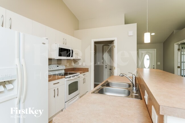 Building Photo - 2237 Tropicana Parkway W