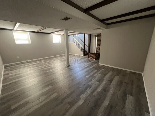 Building Photo - 2075 Grants Pkwy