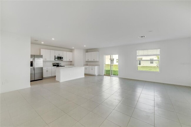 Building Photo - 5615 Red Kite Dr