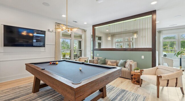 Building Photo - 2740 Village Crossing Blvd