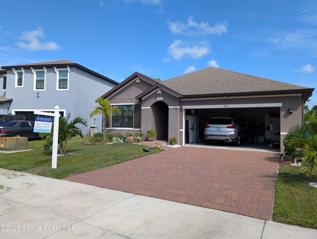 Building Photo - 843 Remington Green Dr SE