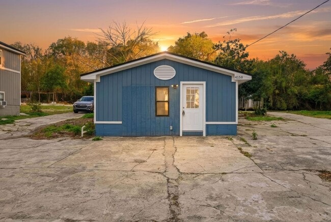 Building Photo - Completely Renovated 2BR/1BA Home on Extra-Large Lot in Jacksonville's Trout River Area***APRIL S...