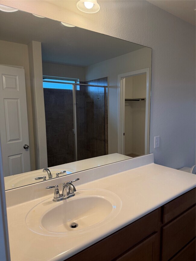 Building Photo - 15843 Grey Boulder Dr