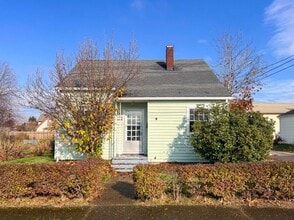 Building Photo - OWN831