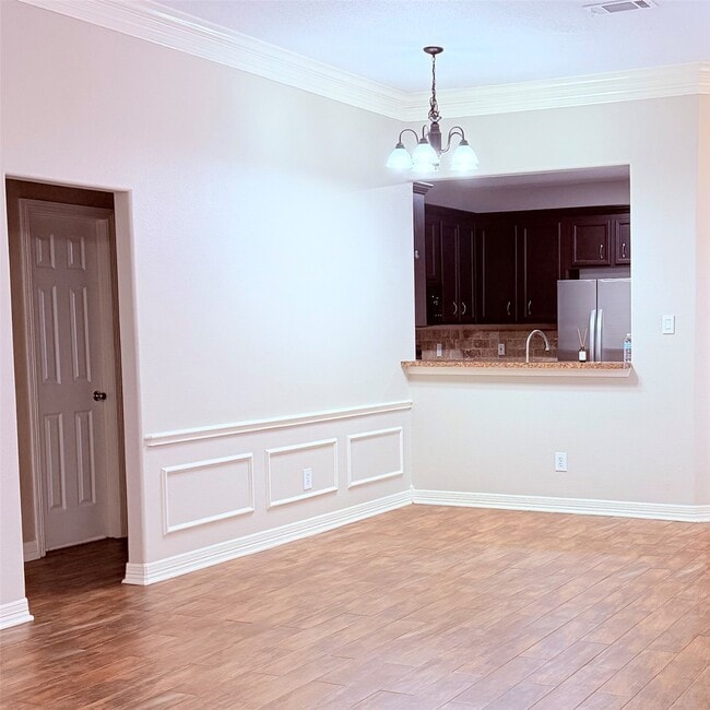 Building Photo - 19206 Plantain Dr