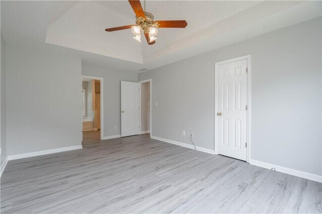 Building Photo - 3158 Parfait Pl