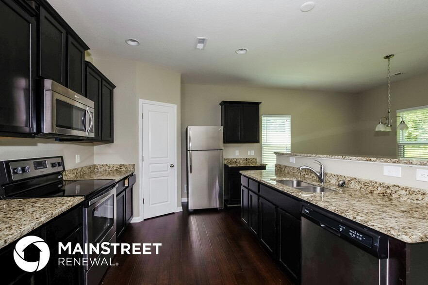 Building Photo - 4635 Montelena Dr