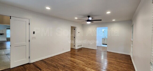 Building Photo - 40 Pheasant Dr SE