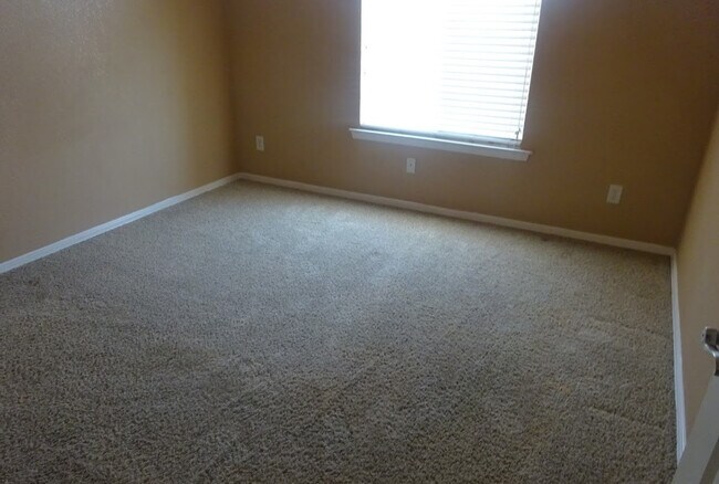 Building Photo - 4056 Tibuni Pl