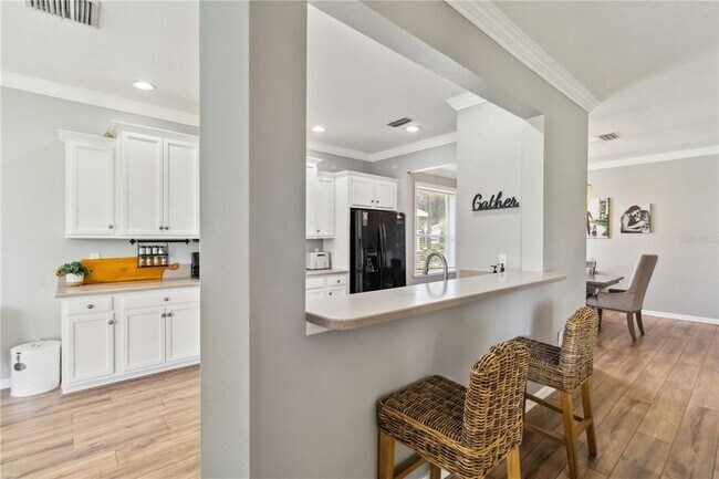 Building Photo - 6838 44th Terrace E