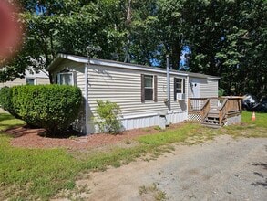 Building Photo - 29 Catacunemaug Rd