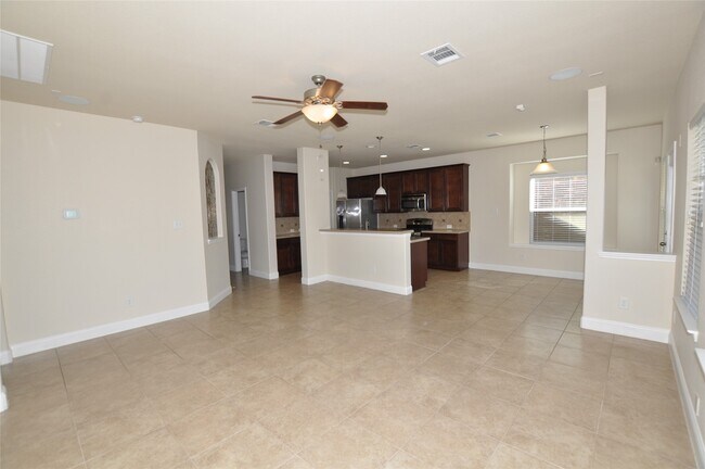 Building Photo - 21502 Duke Alexander Dr