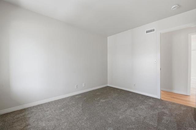 Building Photo - 1237 Evergreen Dr