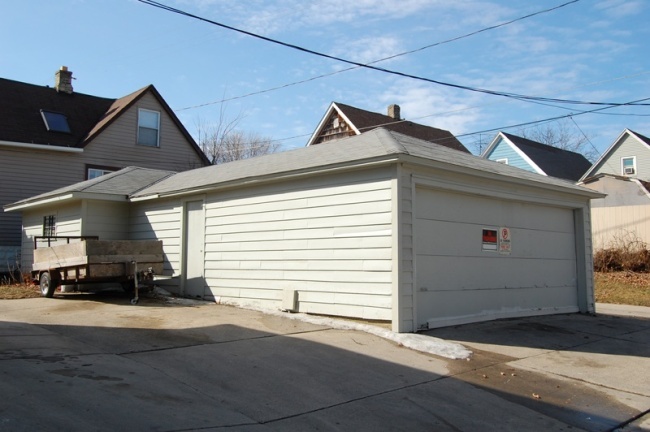 Building Photo - 133 e Montana st