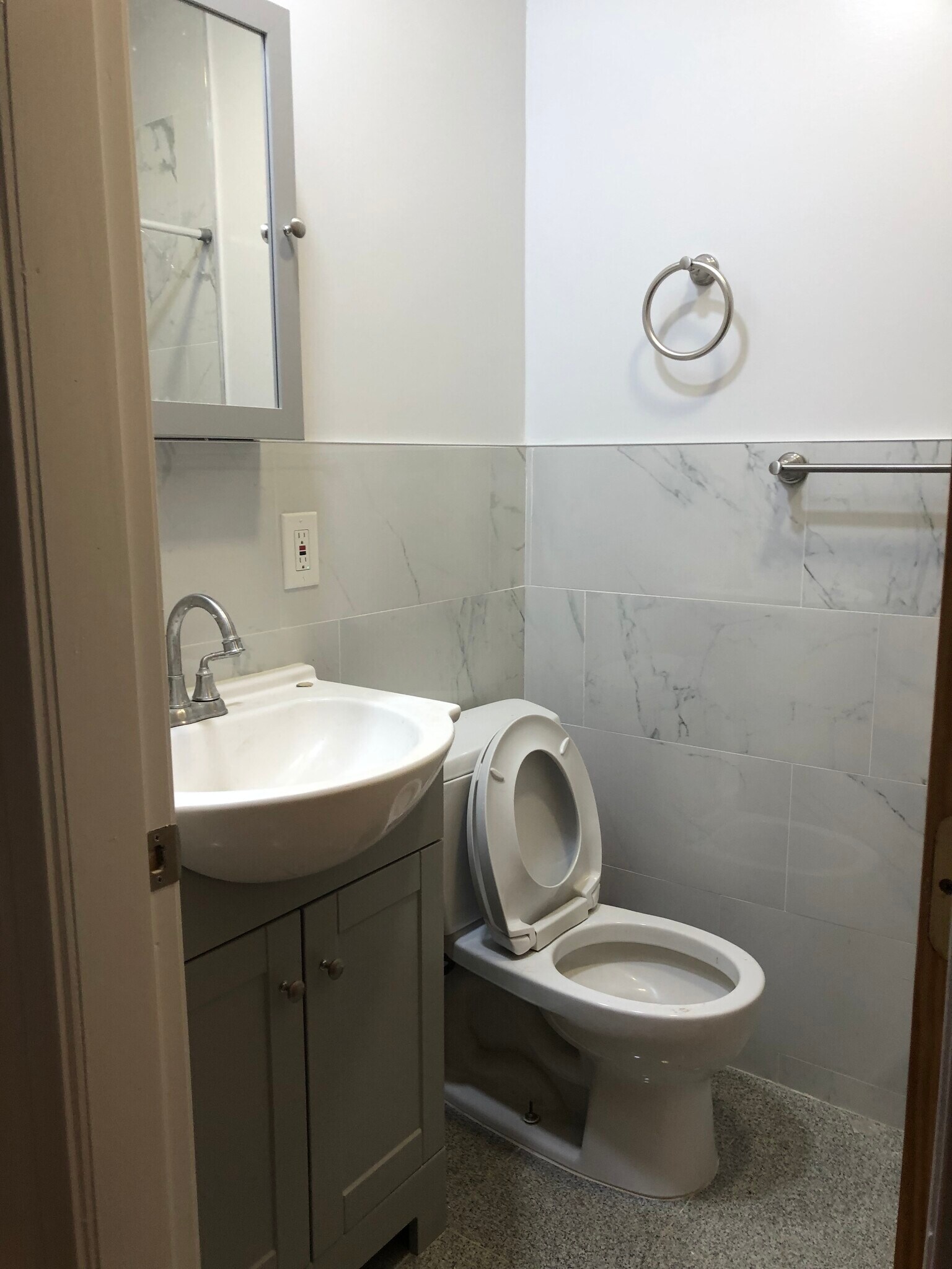 Building Photo - 16 Copenger St