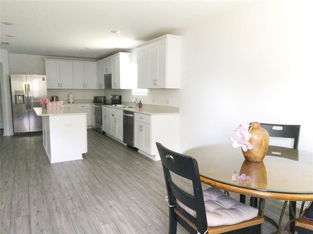 Building Photo - 573 Grenada Lk Dr