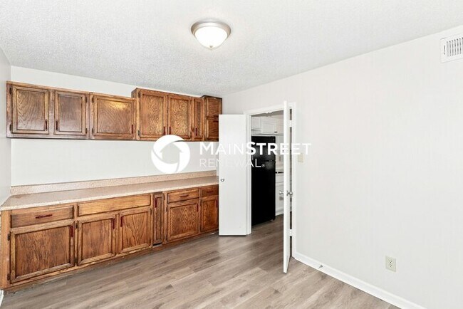 Building Photo - 3 Bedroom Pet-Friendly Home in Millington, TN with Main Street Renewal