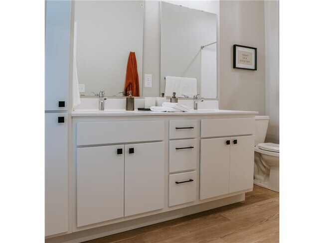 Building Photo - 15350 105th Ave N